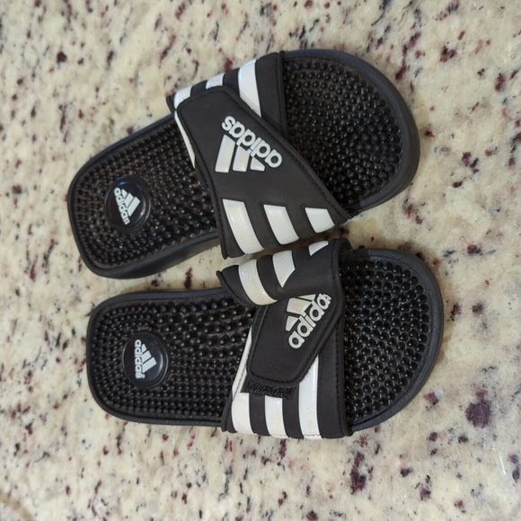adidas Other - Adidas slides Size 2